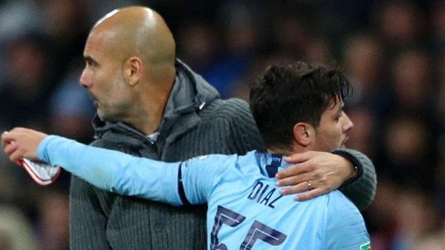 展示了长期 展示了长期