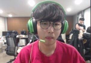 由此产生的